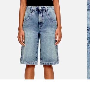 Frame brand new with tags, never worn scater shorts size 29